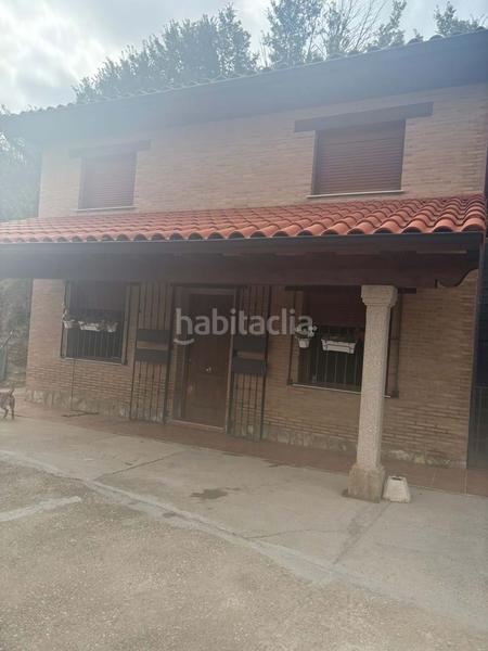 Foto f2d6ce3b-8436-47ce-ac02-a7597db55bb5. Xalet amb aparcament piscina a Valluércanes