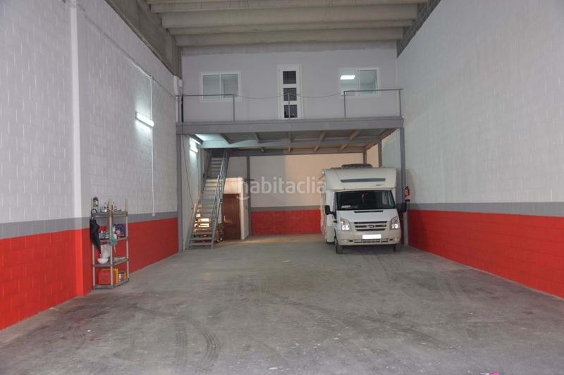 Foto 10ef150c-a33c-4021-b571-fad09bdecad5. Nave industrial en Valle de Trápaga - Trapagaran