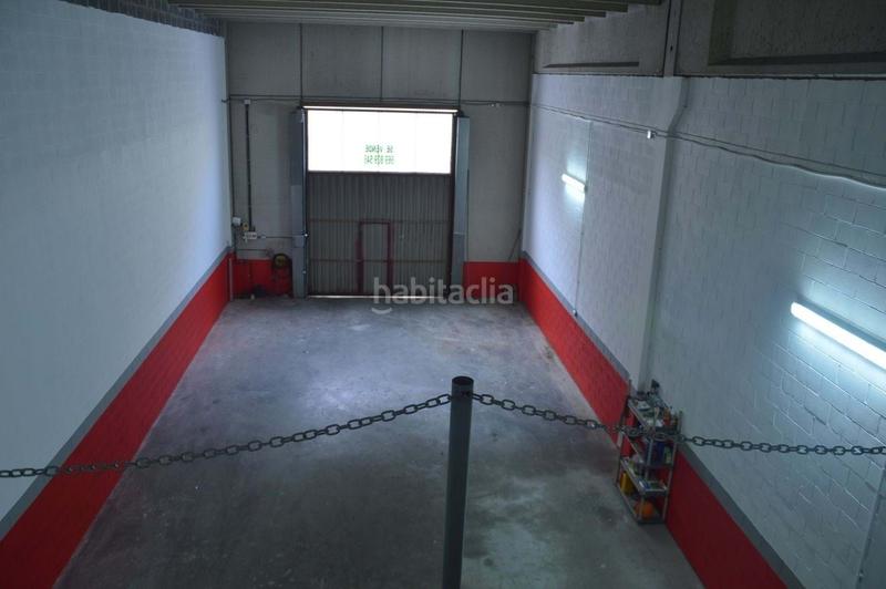 Foto bca895c9-c125-4a47-b683-41a5706d1ec8. Nave industrial en Valle de Trápaga - Trapagaran