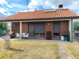 Chalet  Camino polideportivo