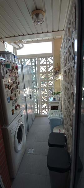 Foto 133f12ab-a3a8-42a4-a4cd-e2027d476f93. Chalet mit parking in Bayas - Polígono Miranda de Ebro