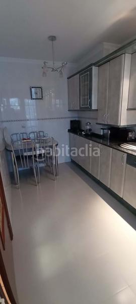 Foto e30898be-b648-4e01-a452-067d0f3e0339. Chalet mit parking in Bayas - Polígono Miranda de Ebro