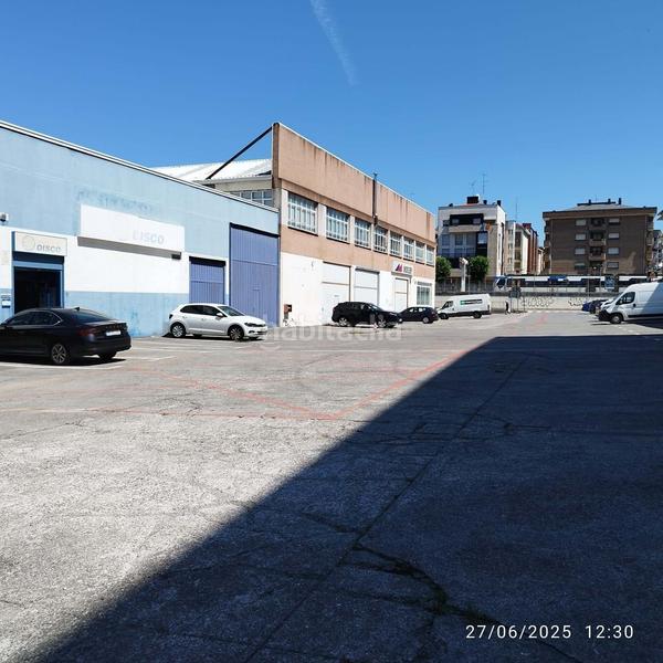 Foto 7b83817d-7077-4473-9b57-f8299a9f8d19. Nave industrial en Derio