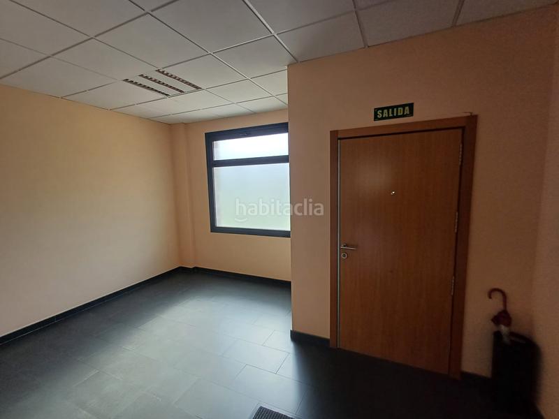 Foto 1e4a6f83-0a84-4c13-8102-8d62870efb9f. Business premise in Zamudio