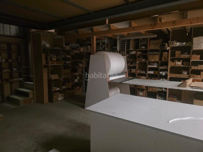 Foto 68659b4f-2603-49f3-8fd7-dc62f5d796cf. Nau industrial a Berantevilla