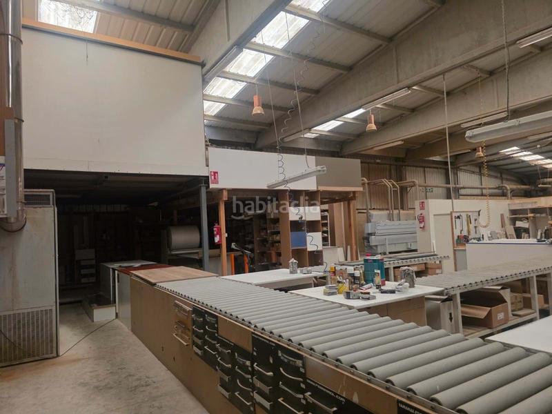 Foto 756865a7-94d9-47ae-bd58-9702ca890567. Nau industrial a Berantevilla