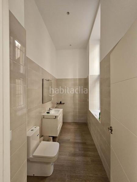 Foto 9764dc2b-d164-4de2-93ac-77700017e0a4. Local comercial en Barrio del Centro Alicante