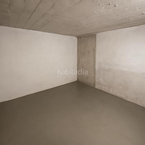 Foto b8eacd16-3344-47ce-bf95-70ed77dcb39a. Parking voiture dans San Pedro de Deusto - La Ribera Bilbao