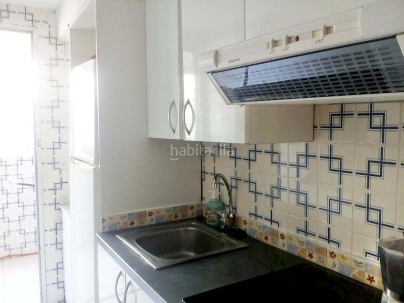 Foto 49d526d9-39cb-4dc8-9677-ca301e6c8041. Lloguer pis amb piscina a Playa Muchavista Campello (el)