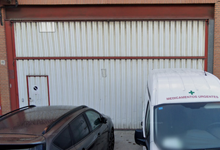 Lloguer Nau industrial  Poligono el juncal. Naves en alquiler de aproximadamente 120m2 a pie de calle con po