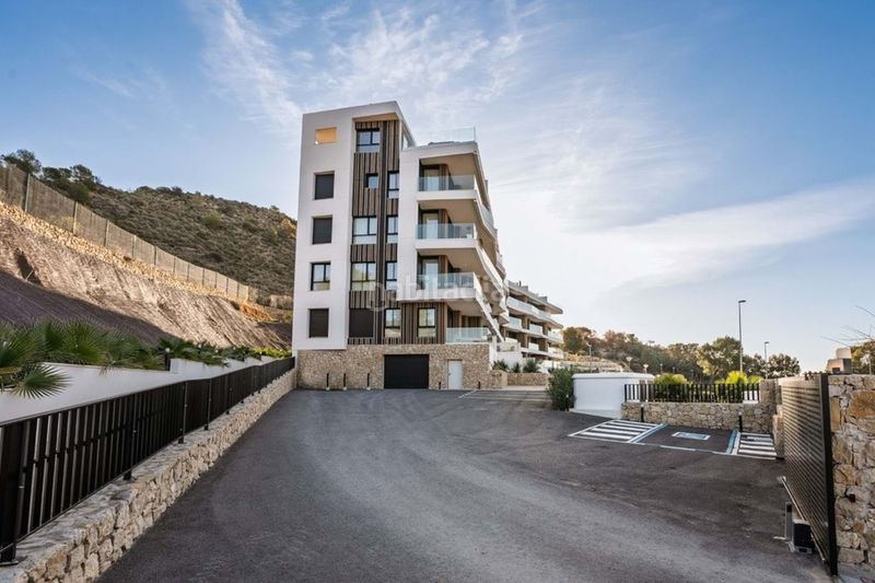 Foto cd5a9ae3-36a1-4b72-a53e-42b790eee064. Pis amb calefacció aparcament piscina a Platja de Torres Vila Joiosa (la)