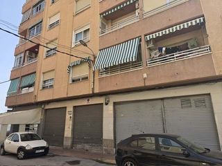 Pis a Avenida de la Constitución