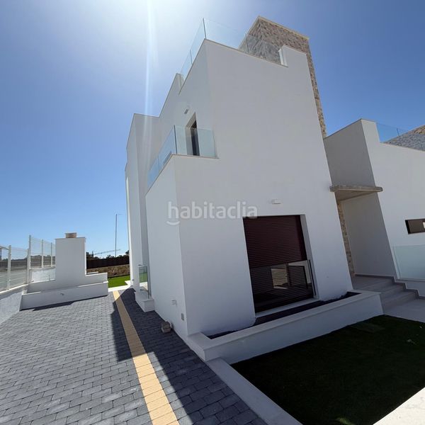 Foto 3c272959-b453-42ca-8489-1ed5990a0fa4. Casa amb piscina a Alcosser