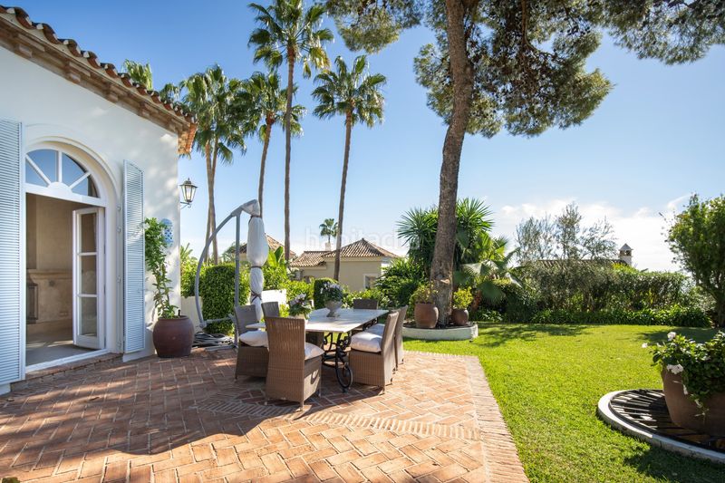 Foto e446ecb1-e185-4ce4-9708-65f88e3a8439. Casa amb aparcament piscina a Sierra Blanca Marbella