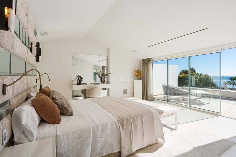 Foto 2058b810-569d-4f86-b904-bc3fa5fa35e0. Casa amb aparcament piscina a Puente Romano Marbella