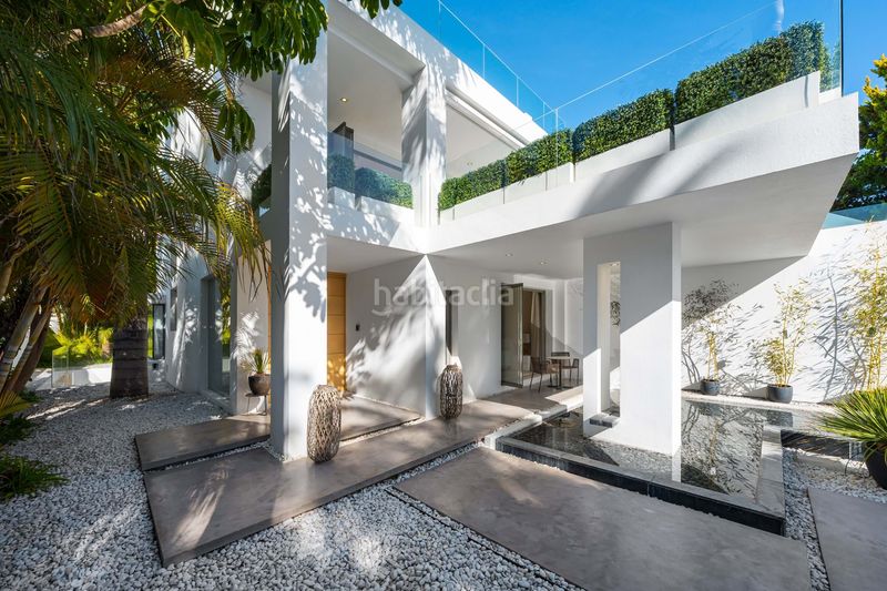 Foto 86afaaa0-3020-450a-ba0a-c19c83d78d2c. Casa amb aparcament piscina a Puente Romano Marbella