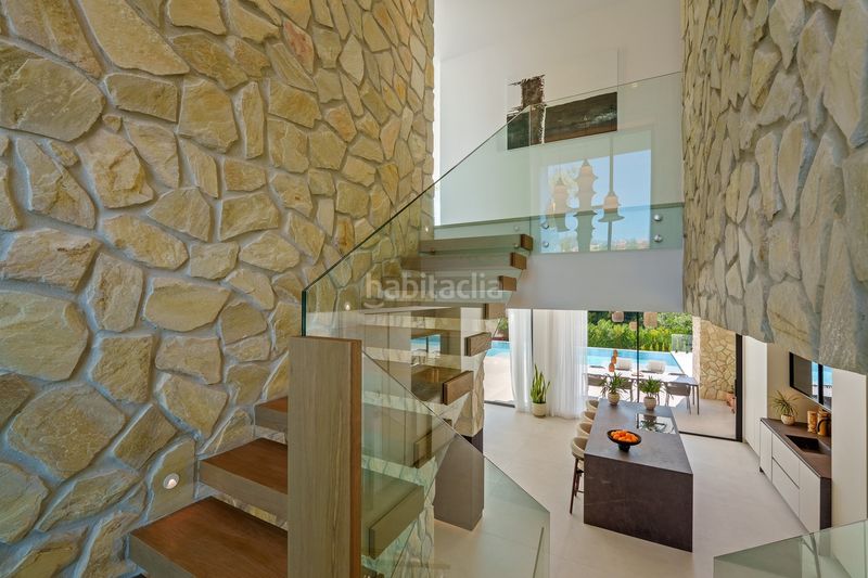 Foto 329a63a0-c094-4918-9727-408d87a1277f. Casa amb aparcament piscina a La Quinta Benahavís