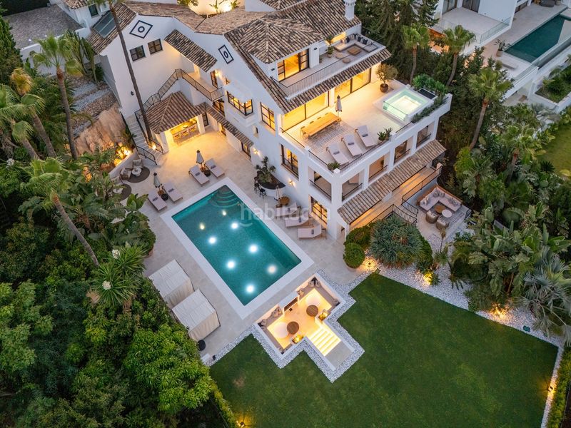 Foto 80b8f788-9020-48bb-82ac-5d31609de003. Casa amb piscina a Las Brisas Marbella