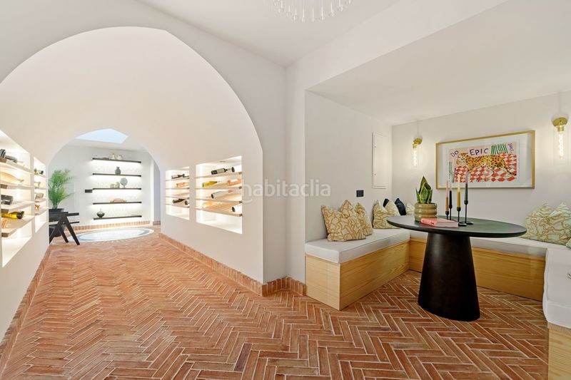 Foto d1f0d9f0-6a43-4d7b-a264-0ad92d0d0e8d. Casa amb piscina a Las Brisas Marbella