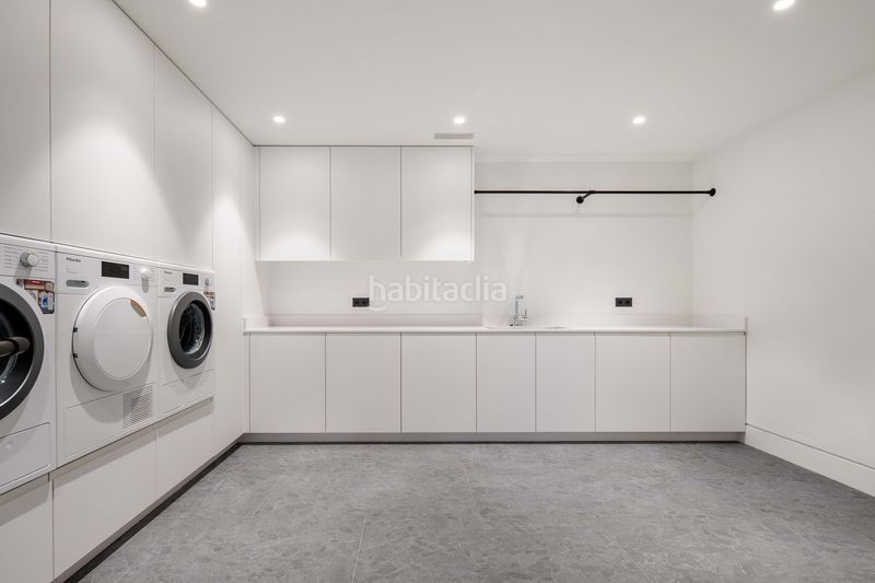 Foto 430f7d5a-7822-4cbb-be0d-a743a782099d. Casa en La Carolina - Guadalpín Marbella