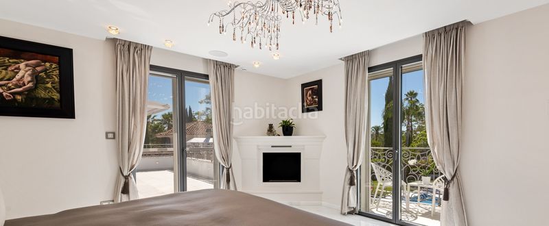 Foto 45f524d5-1dea-45fe-8cd3-17935b056925. Casa amb piscina a Los Naranjos Marbella