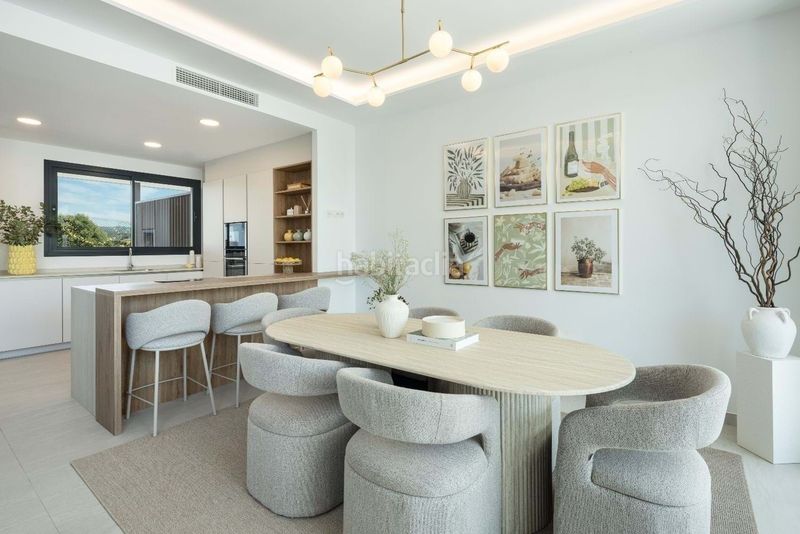 Foto b08fb180-3e5d-487f-89ab-37557aceff6e. Casa adossada amb piscina a Bello Horizonte - Lindasol Marbella