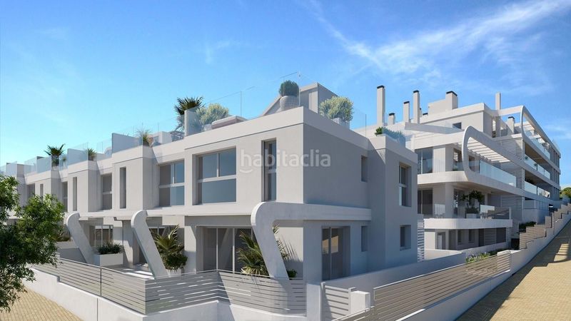 Foto 9b8cbde3-fb76-463b-8698-013f84bcc098. Pis a Zona Calvario Estepona