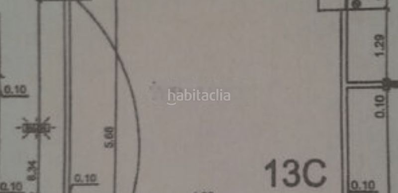 Foto f8605074-289f-4b8a-90a6-9315c1adbbaf. Aparcament cotxe a Bilbao