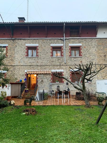 Foto 41313510-f8c5-4989-88ea-4f2915391f42. Chalet dans Judimendi Vitoria - Gasteiz