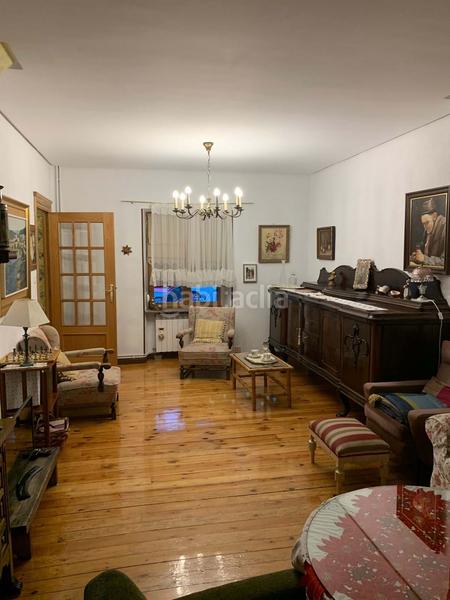 Foto 5021c056-b6b6-4a05-8ed4-91c2ff9b1c7f. Chalet dans Judimendi Vitoria - Gasteiz