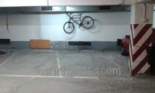Parking coche  Larramendi