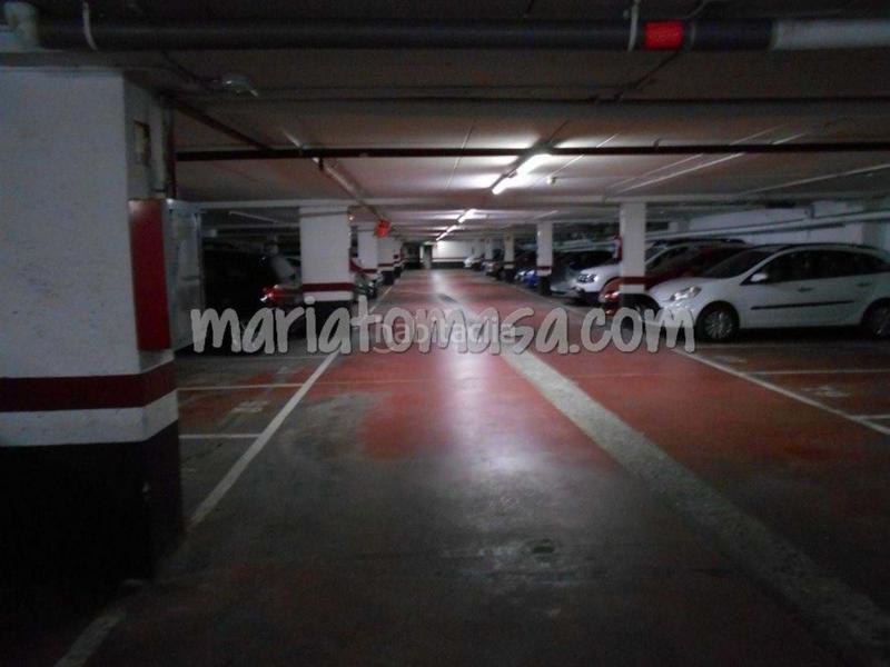 Foto aa627afc-8abc-4e34-8ed8-967ded2f9524. Parking coche en Txoierri-Ondiz-Udondo Leioa