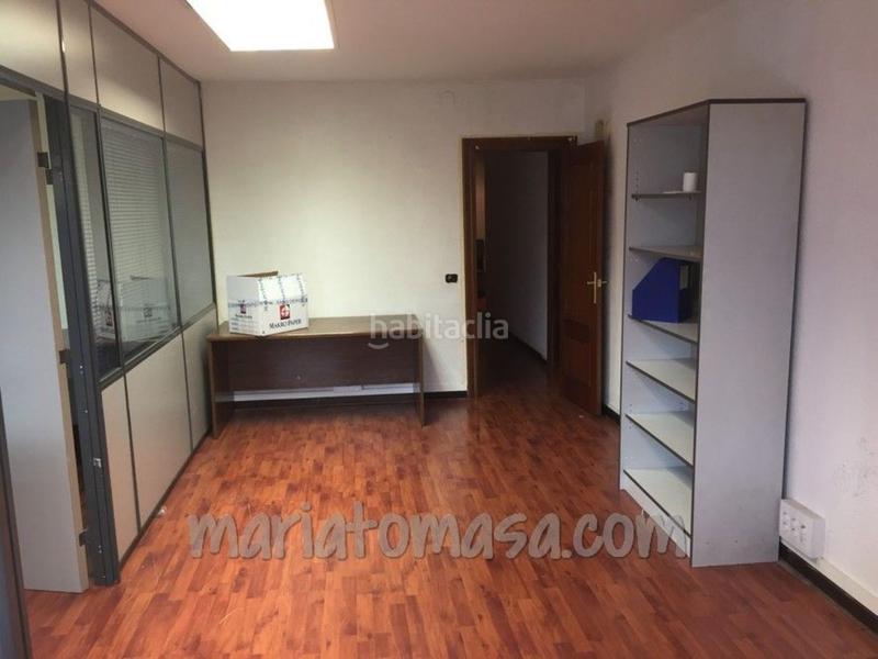 Foto c2a578f5-a091-418d-a3f1-f9f2b3caf95d. Location bureau avec chauffage dans Las Arenas Getxo