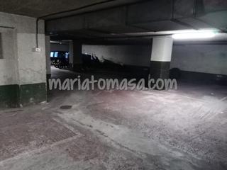 Parking voiture  Correos kalea