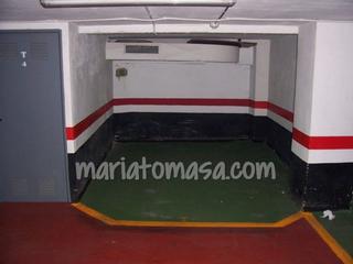 Car parking in Agirre Lehendakaria Kalea