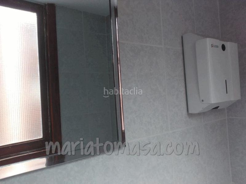 Foto 2825dc29-8780-4b13-8354-cb4d2e9a5fec. Local commercial dans Bolueta Bilbao