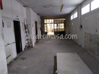 Business premise in Felipe Uhagón Alkatearen Kalea