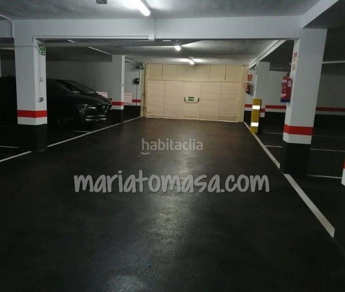 Foto c28a225a-abc1-4b4d-bf21-7a96f670c446. Parking coche en Usategui Getxo