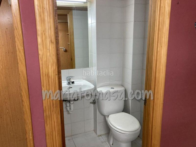 Foto 22d3e3f4-49be-4ad3-b5f5-b9bf0cadfd6f. Local comercial a Las Arenas Getxo