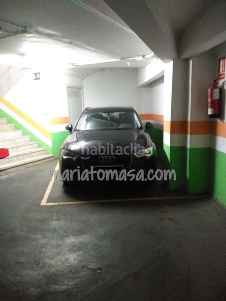 Foto 7ba8eeff-8f2a-40a3-a78c-312bceb9b5b2. Parking coche en Kalero-Basozelai Basauri