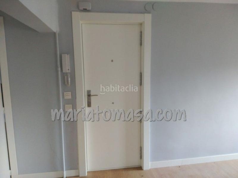 Foto 241f1a5d-51de-413c-acd1-ad643c0ddb3b. Local comercial a Atxuri Bilbao