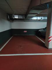 Car parking in Calle Costa