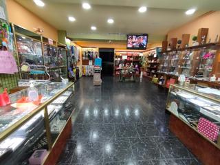 Local Comercial en Pedro Martínez Artola