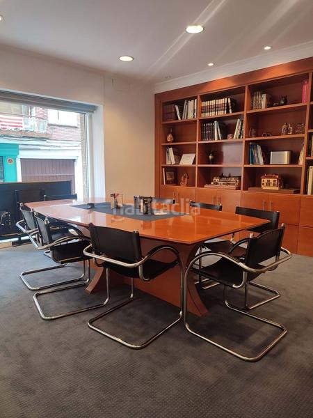 Foto c373bedd-3b7c-45e4-acff-bf0408626a96. Location bureau avec chauffage dans Las Arenas Getxo