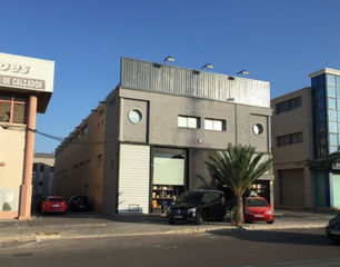 Nau industrial  Poligono carrus s/n