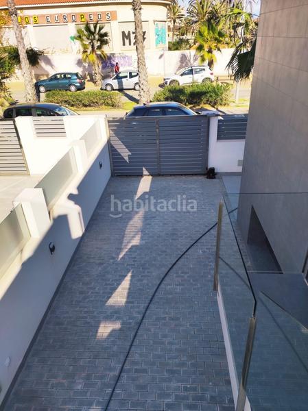 Foto 29768ca0-a3bc-408b-9d97-1e34888fbbb1. House with heating pool in Los Europeos Torrevieja