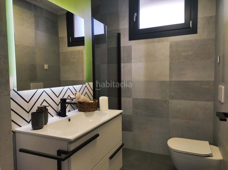 Foto 3277e34a-991e-46b5-979f-95f7da55f13f. House with heating pool in Los Europeos Torrevieja