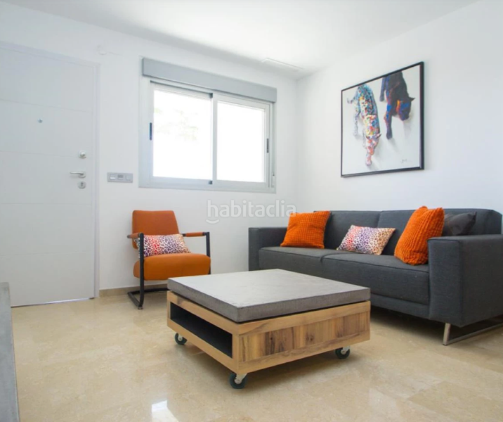 Foto 393e1063-f47b-436d-b7bd-255c2e3d55b2. Flat with parking pool in Villamartín-Las Filipinas Orihuela