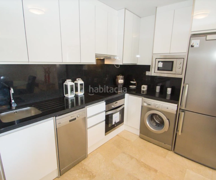 Foto 796b97a9-9b87-45ba-80c2-128725a69075. Flat with parking pool in Villamartín-Las Filipinas Orihuela