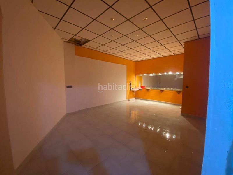 Foto f43402f8-f47c-471c-b1c1-cca6ef0c9d1e. Local comercial a maestro barbieri 2 a Centro Castro - Urdiales